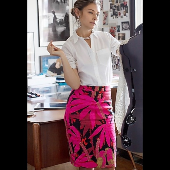 J. Crew Dresses & Skirts - J.Crew pencil skirt